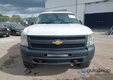 2013 Chevrolet Silverado 1500 Work Truck z USA, uszkodzony, nr VIN 1GCRKPEA4DZ280504